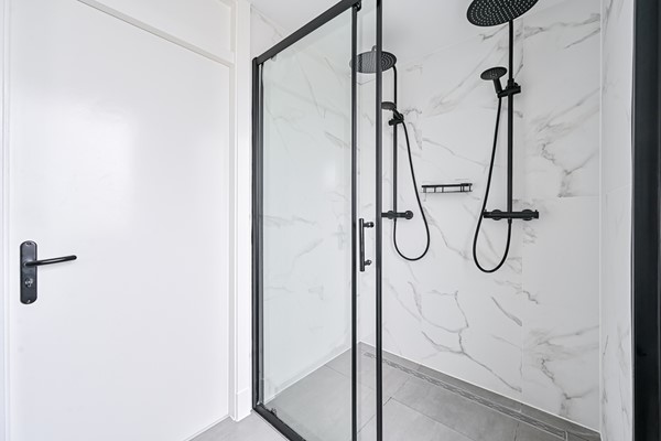 Medium property photo - Karwijstraat 97, 3193 TH Hoogvliet Rotterdam